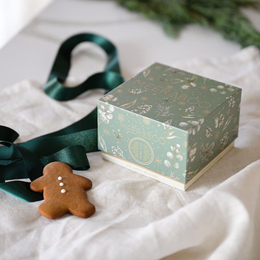 NEW Snow Gum Gold Lid Soy Candle