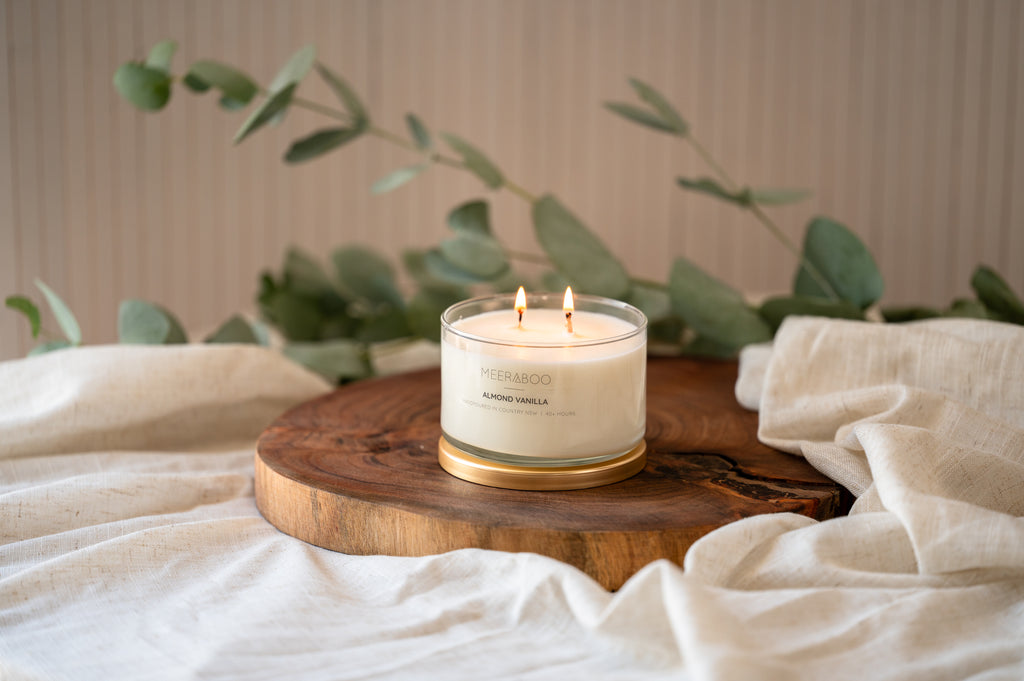 Almond Vanilla Gold Lid Soy Candle