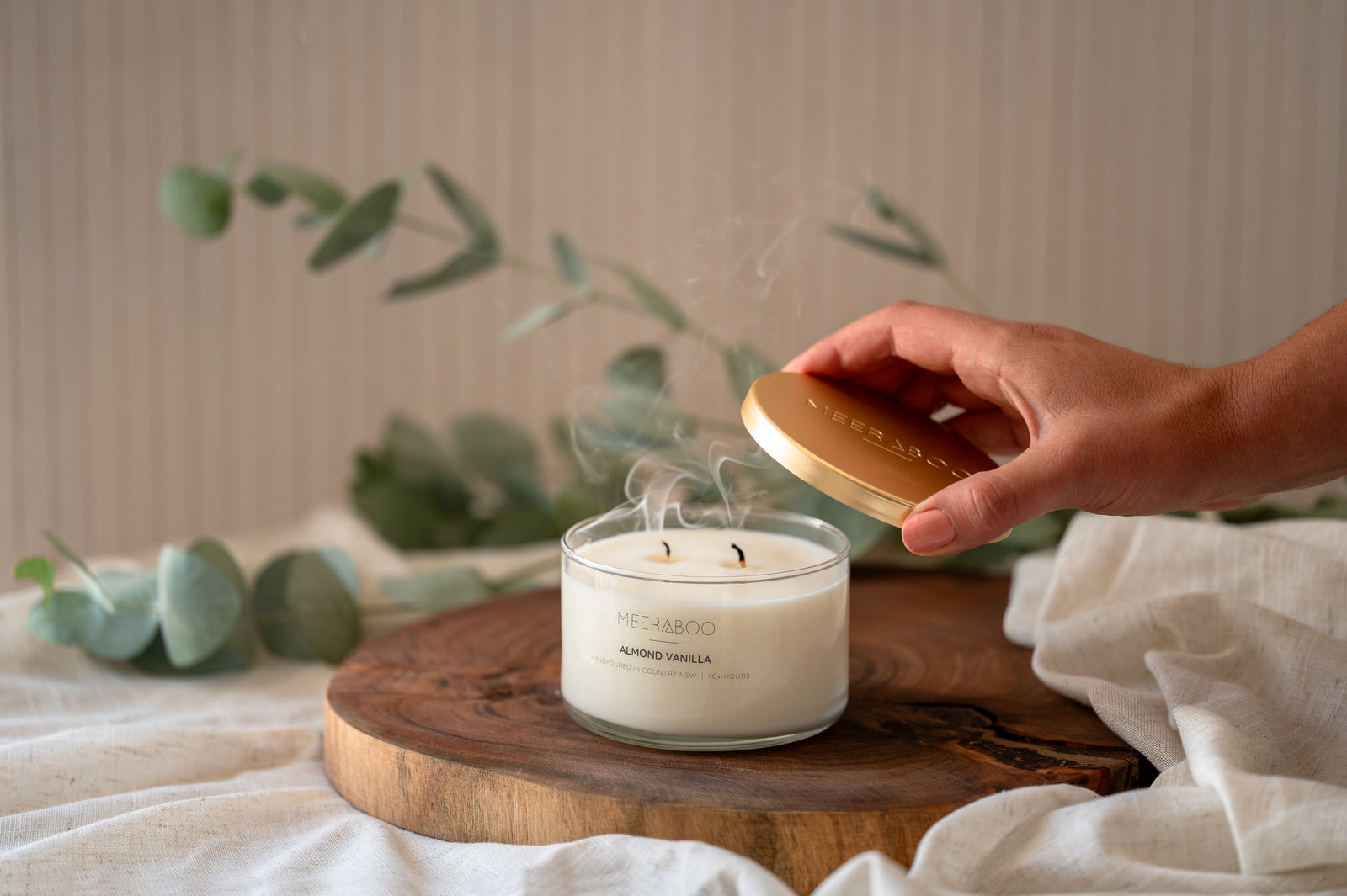 Almond Vanilla Gold Lid Soy Candle